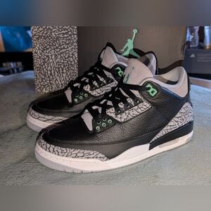 Men’s AIR JORDAN 3 Retro Black Sneakers Mint Green GREEN GLOW Size 7.5 Sweet!